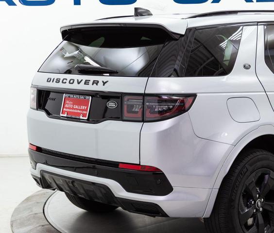 Photo of 2023 SILVER Land Rover Discovery Sport
