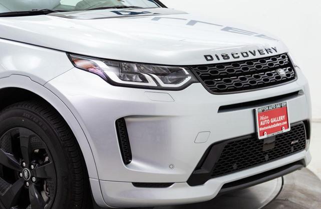 Photo of 2023 SILVER Land Rover Discovery Sport