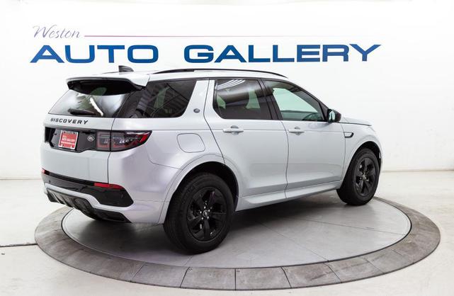 Photo of 2023 SILVER Land Rover Discovery Sport