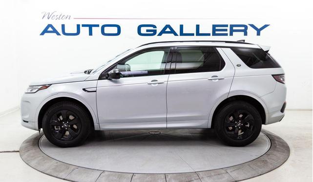 Photo of 2023 SILVER Land Rover Discovery Sport