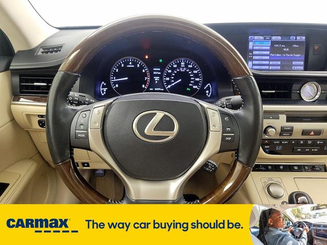 Photo of 2013 Tan Lexus ES 350