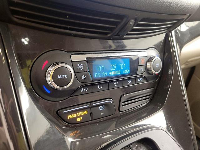 Photo of 2016 Silver Ford Escape
