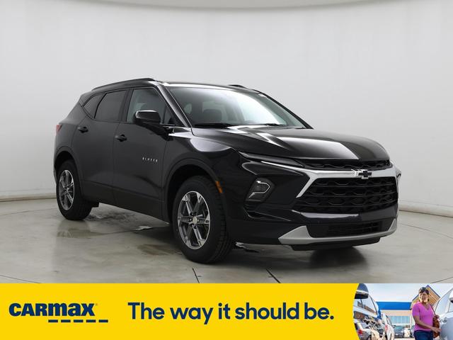 Photo of 2023 Black Chevrolet Blazer