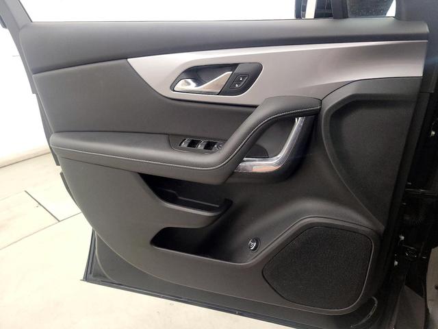 Photo of 2023 Black Chevrolet Blazer