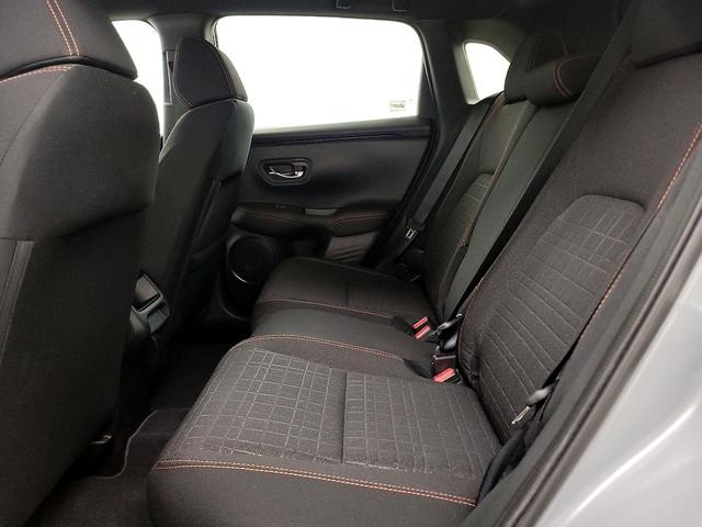 Photo of 2025 Gray Honda HR-V
