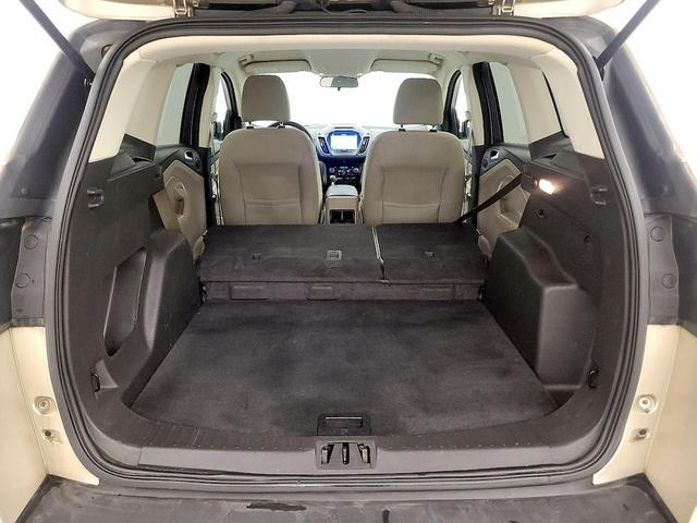 Photo of 2017 Gold Ford Escape