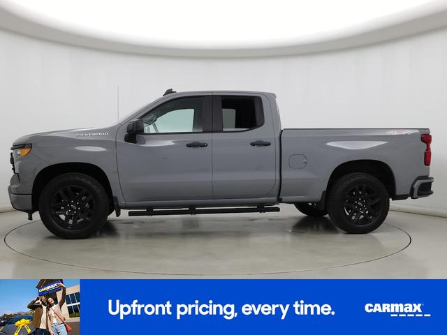 Photo of 2024 Gray Chevrolet Silverado 1500
