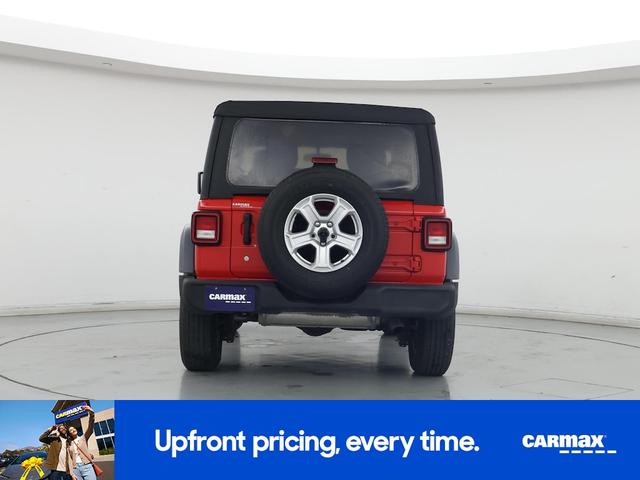 Photo of 2020 Red Jeep Wrangler