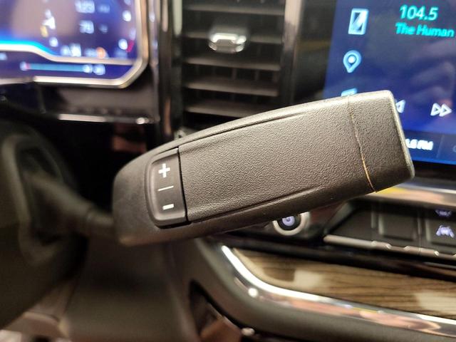 Photo of 2023 Black Chevrolet Silverado 1500