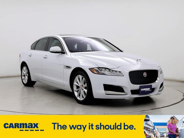 2018 Jaguar XF