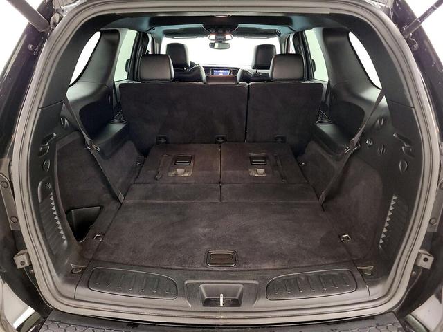 Photo of 2022 Black Dodge Durango