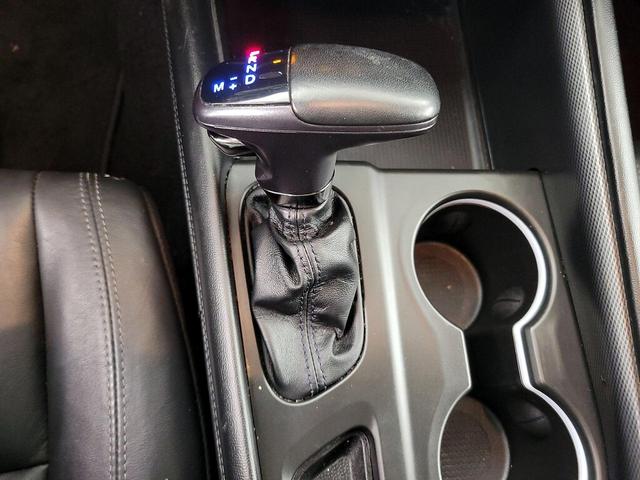 Photo of 2022 Black Dodge Durango