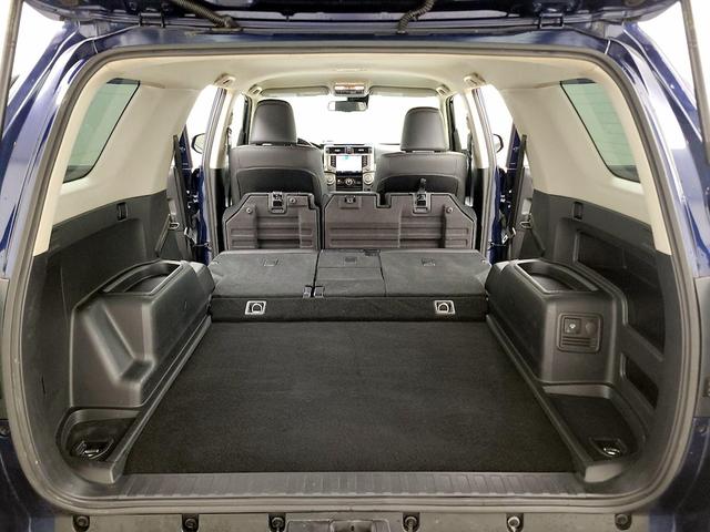 Photo of 2021 Blue Toyota 4Runner