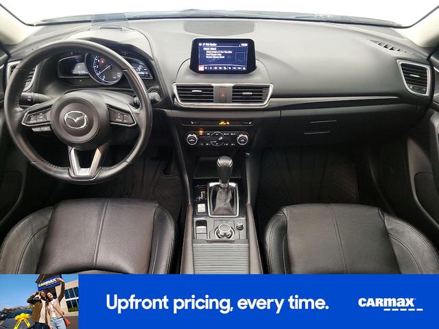 Photo of 2018 White Mazda Mazda3