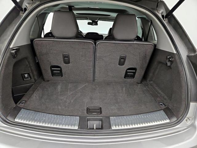 Photo of 2015 Silver Acura MDX