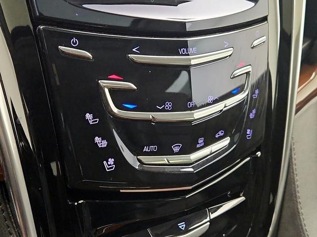 Photo of 2019 Silver Cadillac Escalade