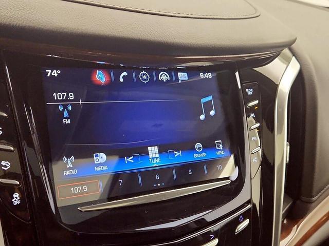 Photo of 2019 Silver Cadillac Escalade