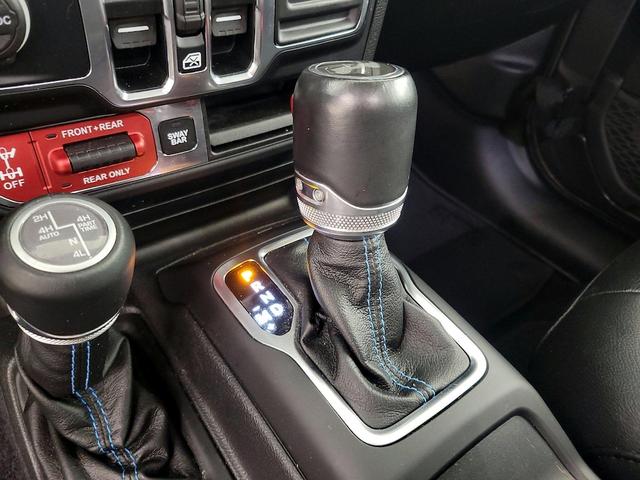 Photo of 2021 Gray Jeep Wrangler Unlimited 4xe