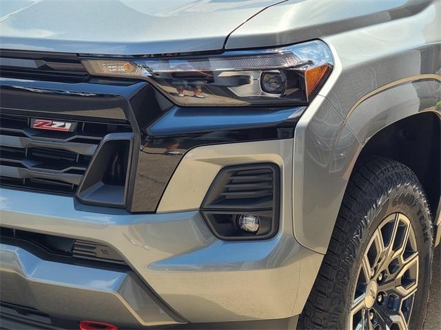 Photo of 2026 Sterling Gray Metallic Chevrolet Colorado