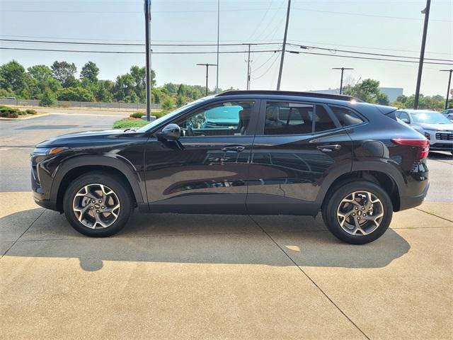 Photo of 2025 Mosaic Black Metallic Chevrolet Trax