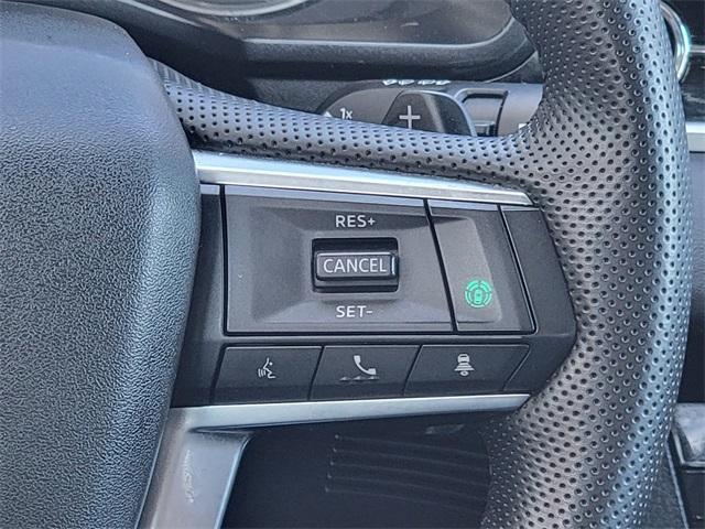 Photo of 2024 Mercury Gray Metallic Mitsubishi Outlander