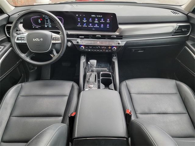 Photo of 2023 Dark Moss Kia Telluride