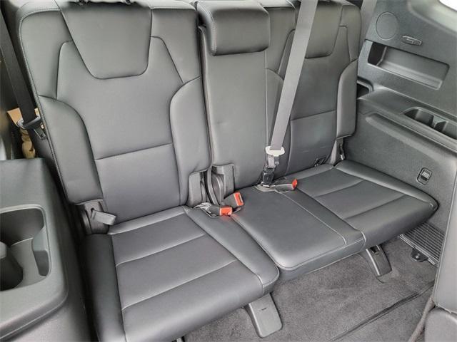 Photo of 2023 Dark Moss Kia Telluride