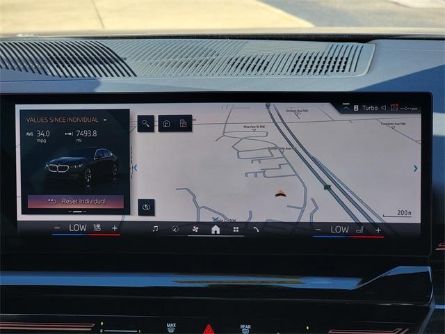 Photo of 2024 Dark Graphite Metallic BMW 530