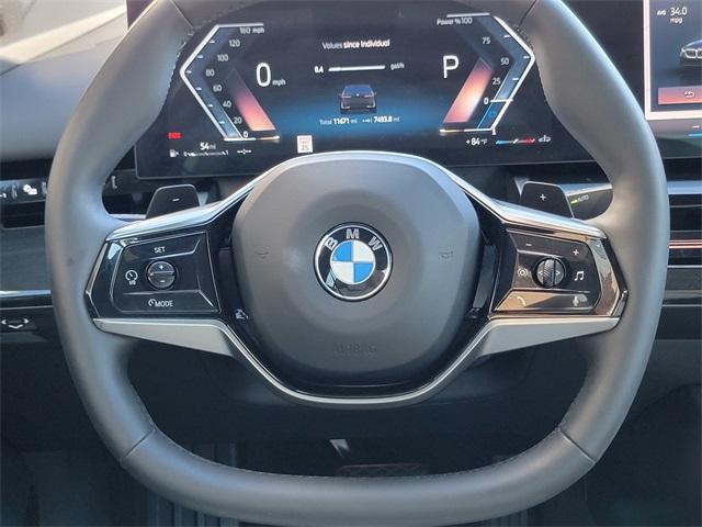 Photo of 2024 Dark Graphite Metallic BMW 530