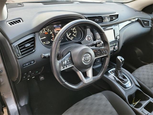 Photo of 2021 Gun Metallic Nissan Rogue Sport