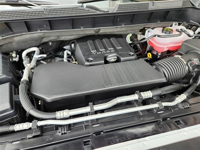 Photo of 2025 Summit White Chevrolet Silverado 1500