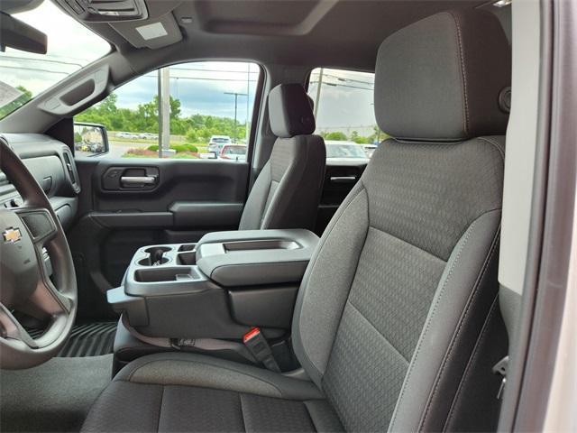 Photo of 2025 Summit White Chevrolet Silverado 1500