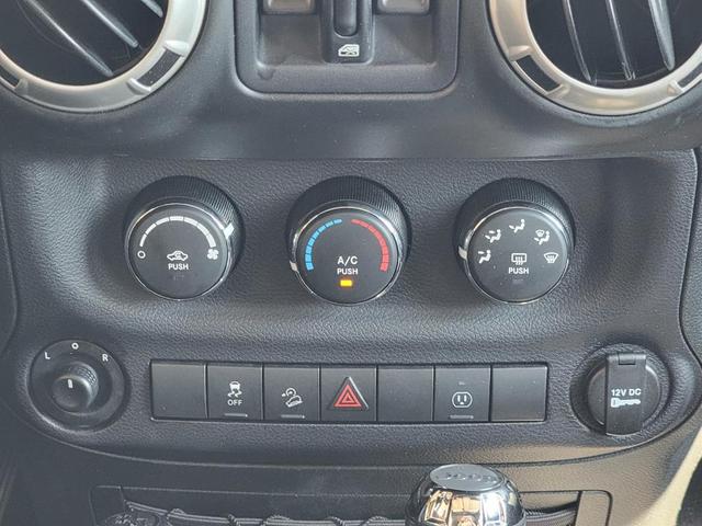 Photo of 2018 Black Clearcoat Jeep Wrangler JK Unlimited