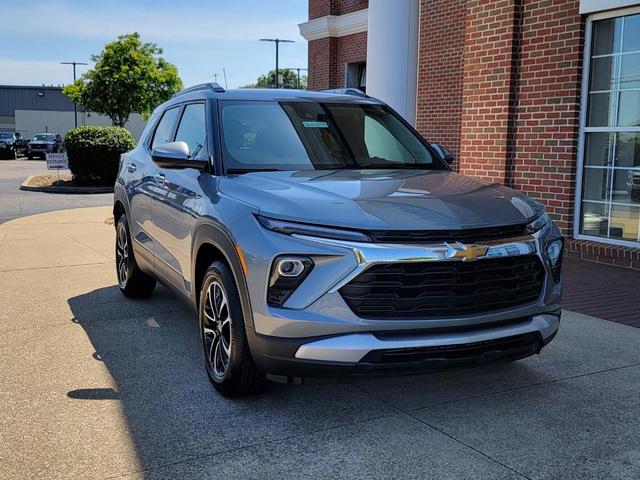Photo of 2026 Sterling Gray Metallic Chevrolet Trailblazer