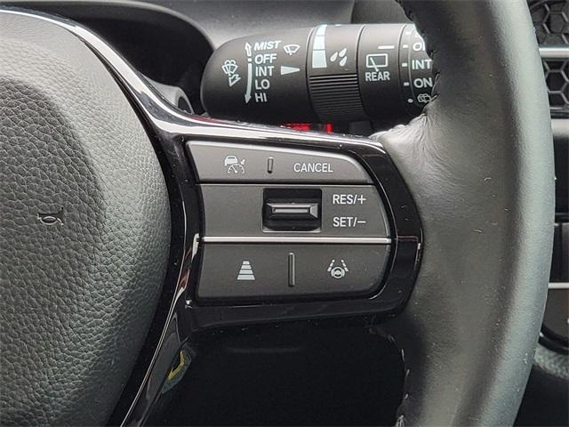 Photo of 2023 Pearl Honda HR-V