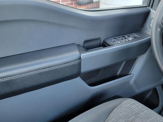 Photo of 2022 Iconic Silver Metallic Ford F-150