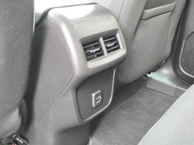 Photo of 2023 Summit White Chevrolet Equinox
