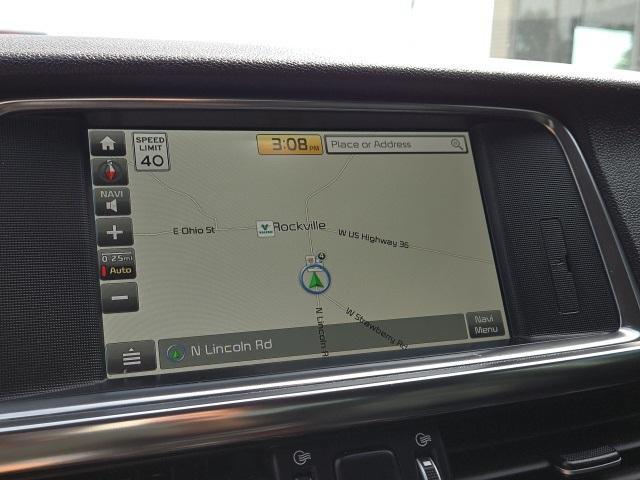 Photo of 2017 Sparkling Silver Kia Optima