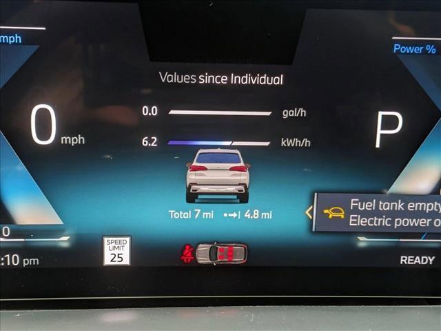 Photo of 2025 Alpine White BMW X5 PHEV