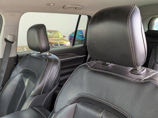 Photo of 2021 Metallic Jeep Grand Cherokee L