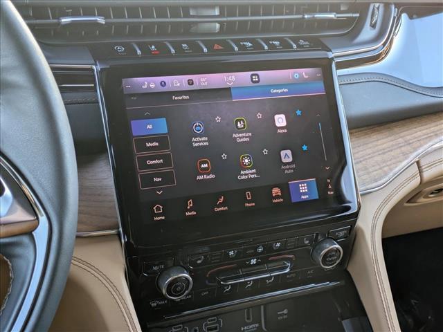 Photo of 2025 Diamond Black Jeep Grand Cherokee