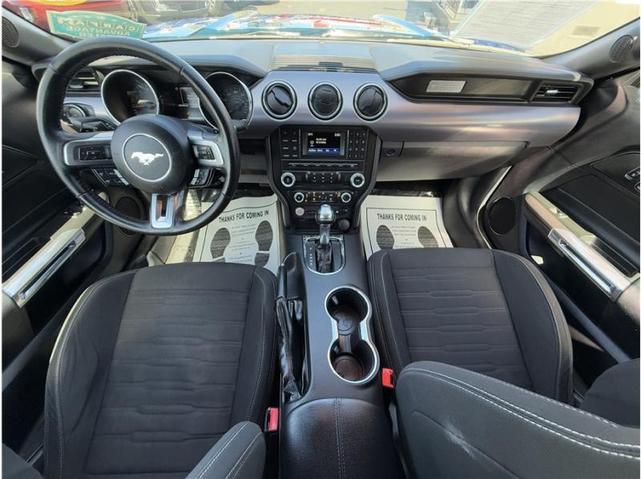 Photo of 2017 Blue Ford Mustang