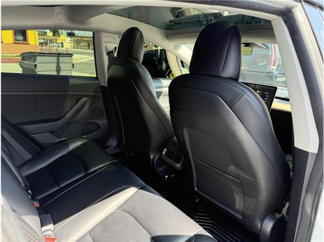 Photo of 2022 Pearl White Multi-Coat Tesla Model 3