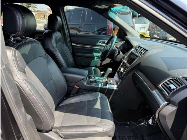 Photo of 2016 Shadow Black Ford Explorer