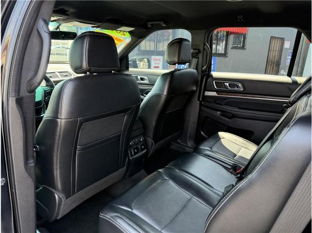 Photo of 2016 Shadow Black Ford Explorer