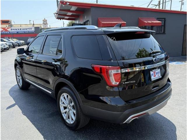 Photo of 2016 Shadow Black Ford Explorer