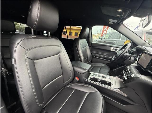 Photo of 2020 Red Ford Explorer