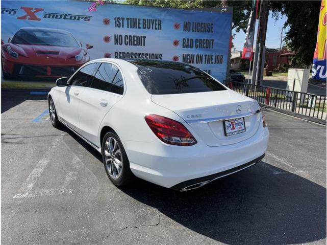 Photo of 2017 White Mercedes-Benz C-Class