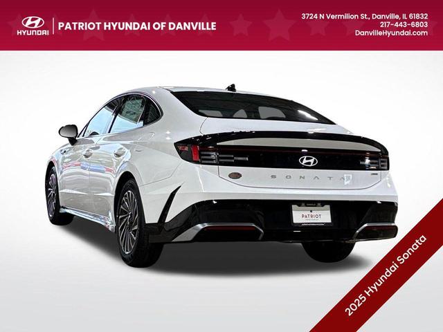 Photo of 2025 Serenity White Hyundai SONATA Hybrid