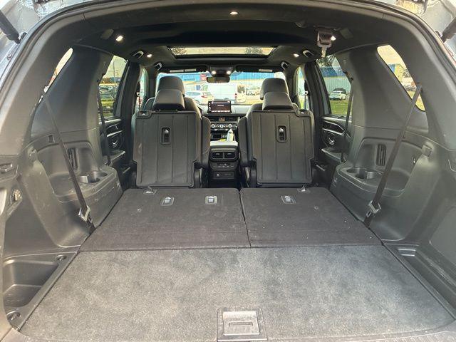 Photo of 2023 Sonic Gray Pearl Honda Pilot